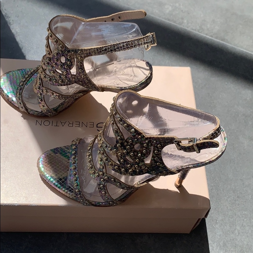Bcbg shoes